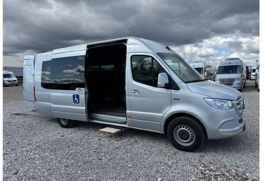 Mercedes-Benz eSprinter - Минибус, Електричен автобус: слика 3 Mercedes-Benz eSprinter - Минибус, Електричен автобус: слика 3