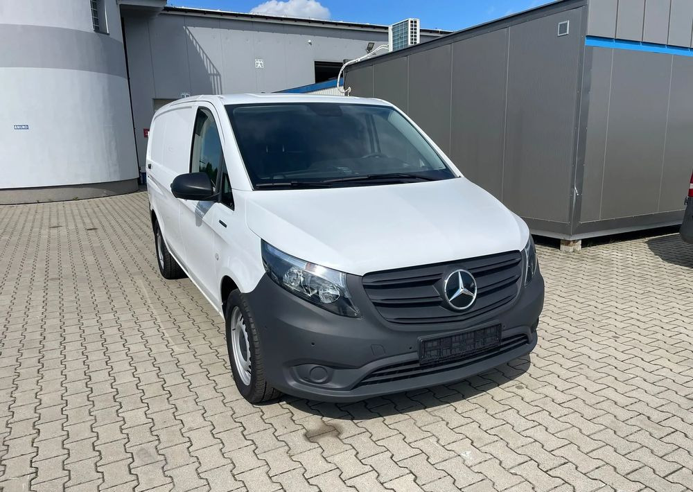 Mercedes-Benz eVito - Товарно комбе, Електрично комбе: слика 2 Mercedes-Benz eVito - Товарно комбе, Електрично комбе: слика 2
