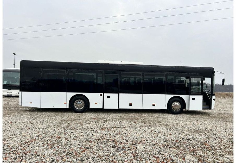 Solaris InterUrbino - Приградски автобус: слика 4 Solaris InterUrbino - Приградски автобус: слика 4