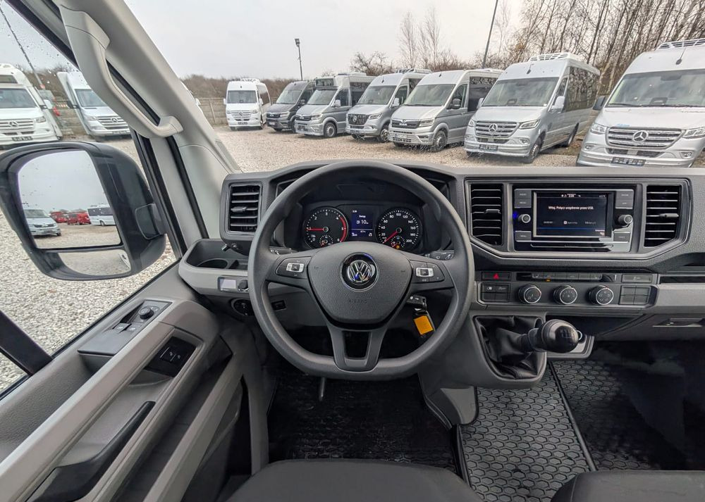 Нов Минибус, Патничко комбе Volkswagen Crafter: слика 16