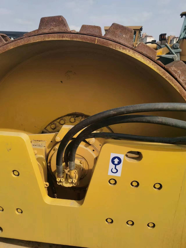 BOMAG BW217D-2 - Компактор: слика 5 BOMAG BW217D-2 - Компактор: слика 5