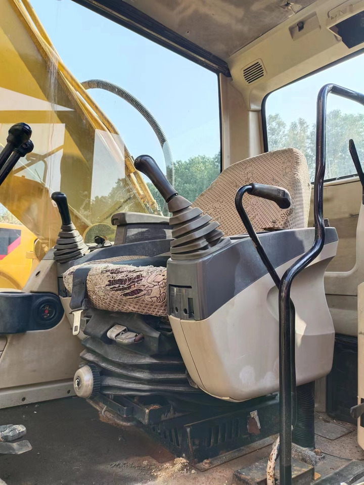 CAT 325CL - Багер гасеничар: слика 5 CAT 325CL - Багер гасеничар: слика 5