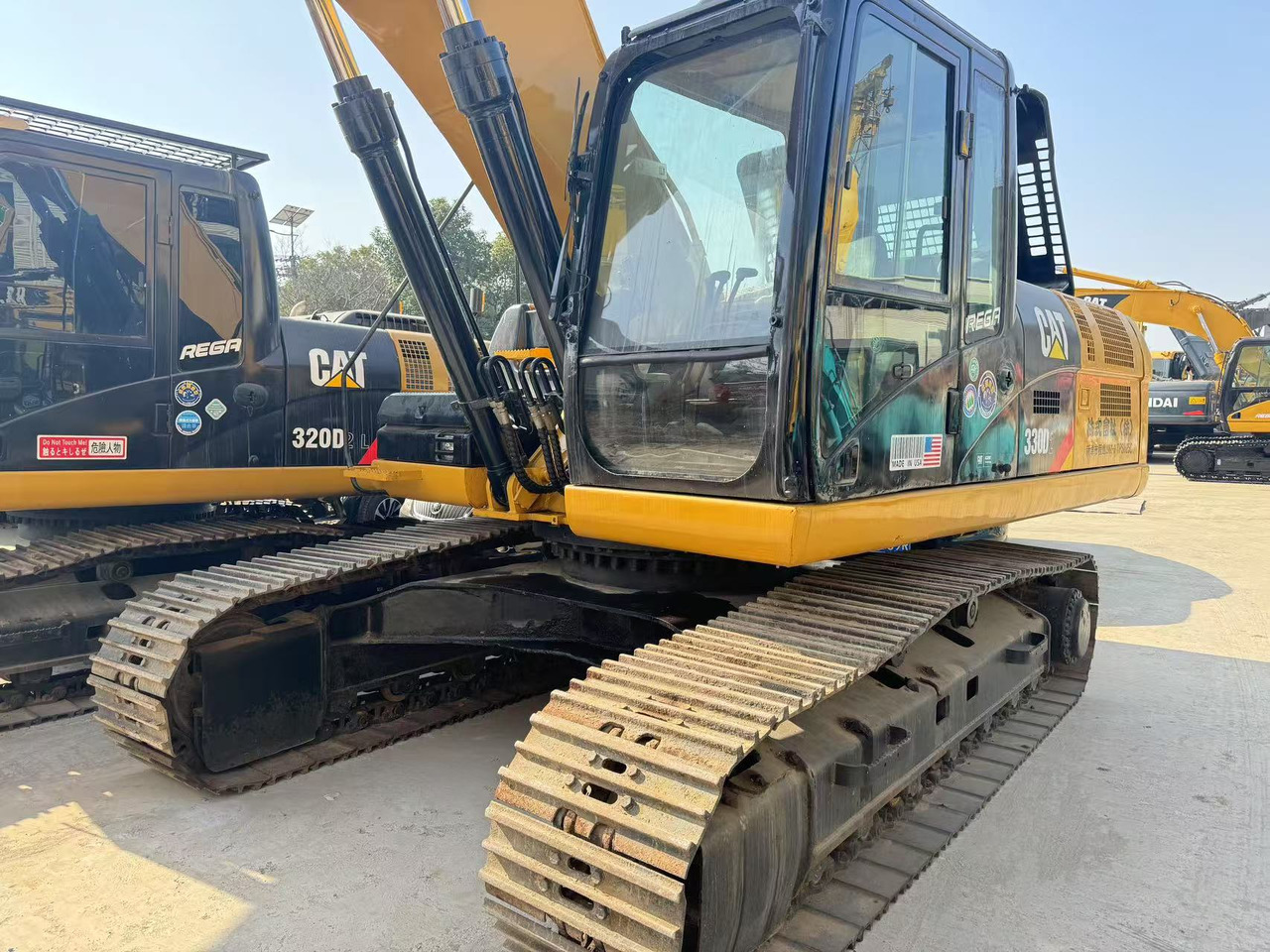 CAT 330D - Багер гасеничар: слика 3 CAT 330D - Багер гасеничар: слика 3