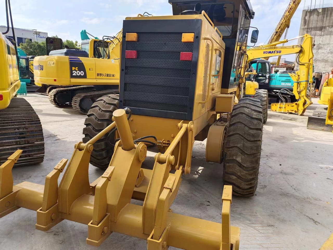 CATERPILLAR 140H - Порамнувач: слика 1 CATERPILLAR 140H - Порамнувач: слика 1
