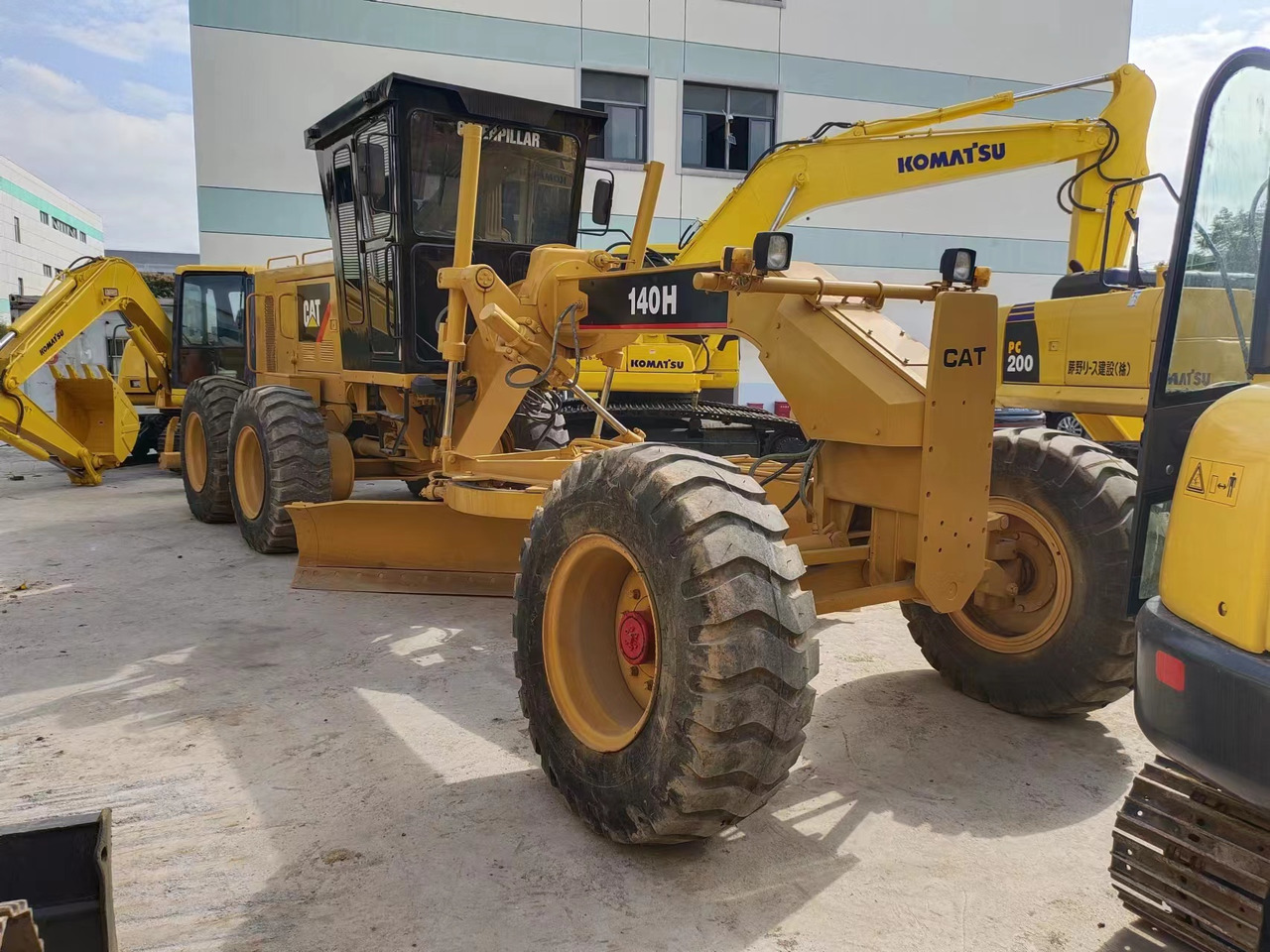CATERPILLAR 140H - Порамнувач: слика 1 CATERPILLAR 140H - Порамнувач: слика 1