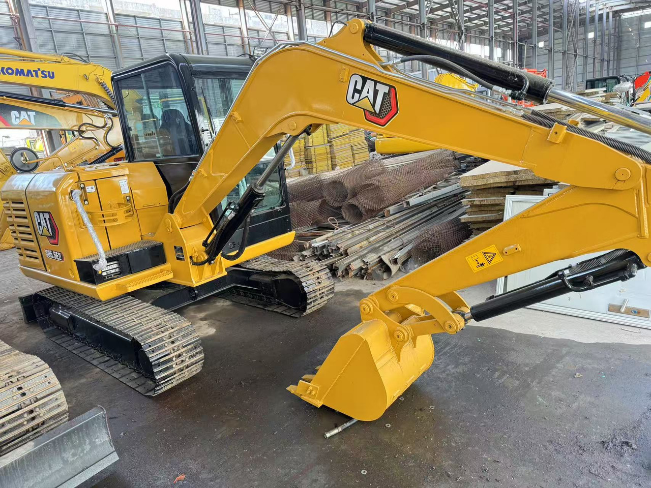 CATERPILLAR 305.5E2 CAT 305 308 306 307 - Мини багер: слика 1 CATERPILLAR 305.5E2 CAT 305 308 306 307 - Мини багер: слика 1