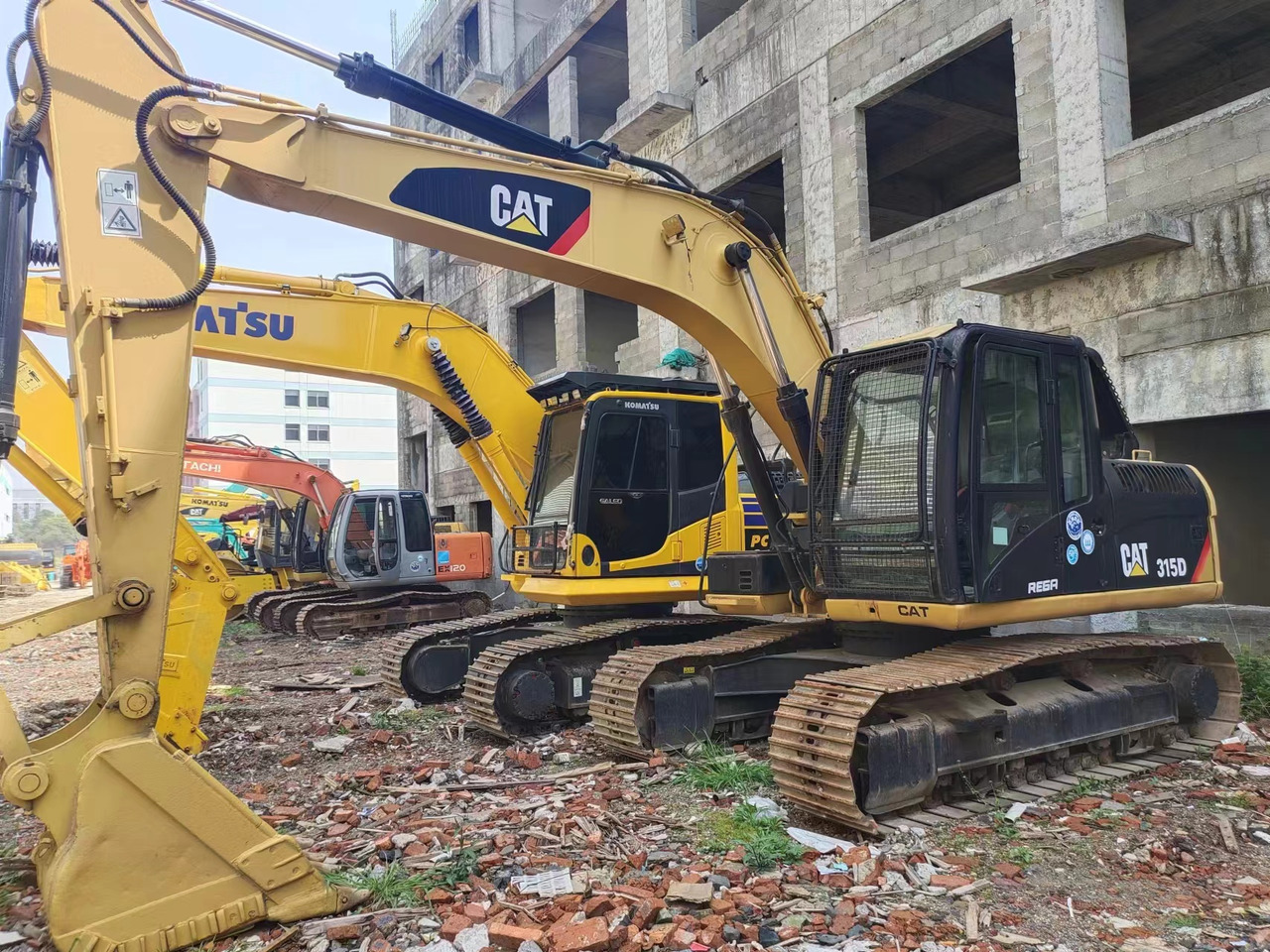 CATERPILLAR 315D - Багер гасеничар: слика 3 CATERPILLAR 315D - Багер гасеничар: слика 3