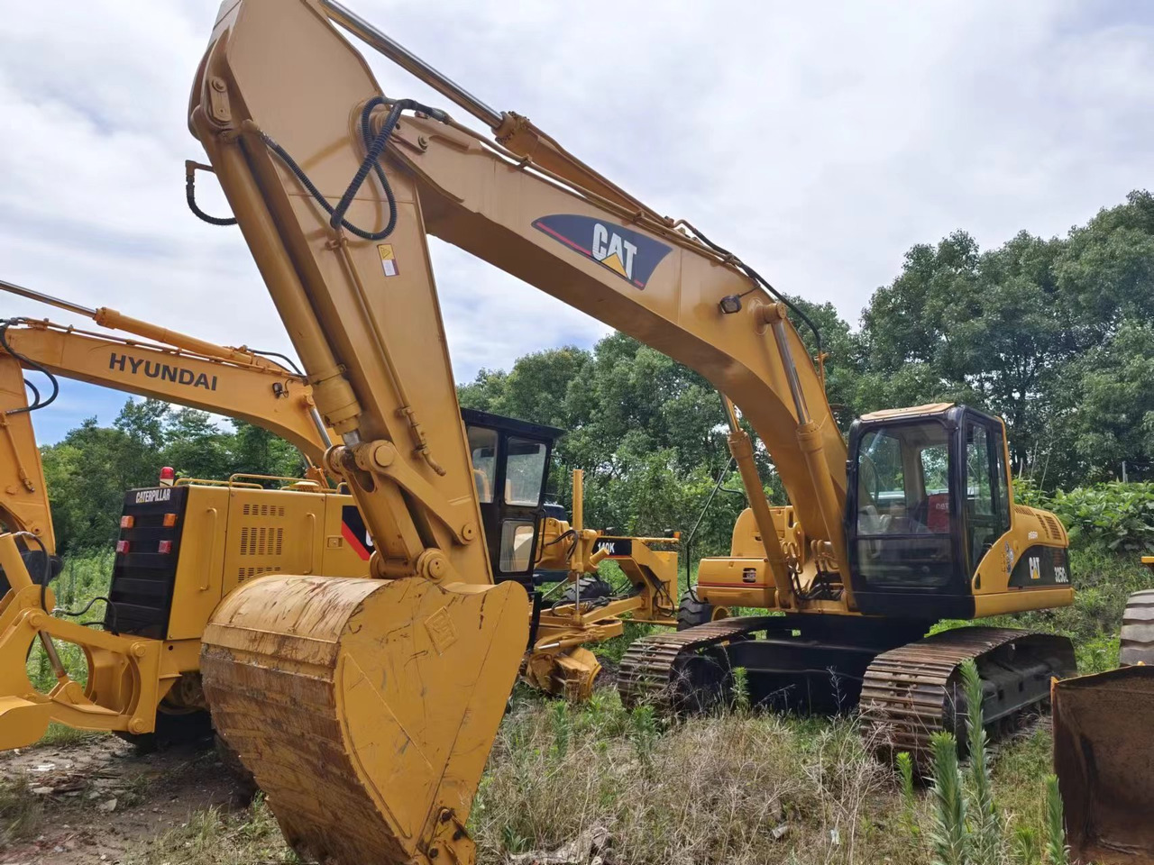 CATERPILLAR 325C - Багер гасеничар: слика 1 CATERPILLAR 325C - Багер гасеничар: слика 1