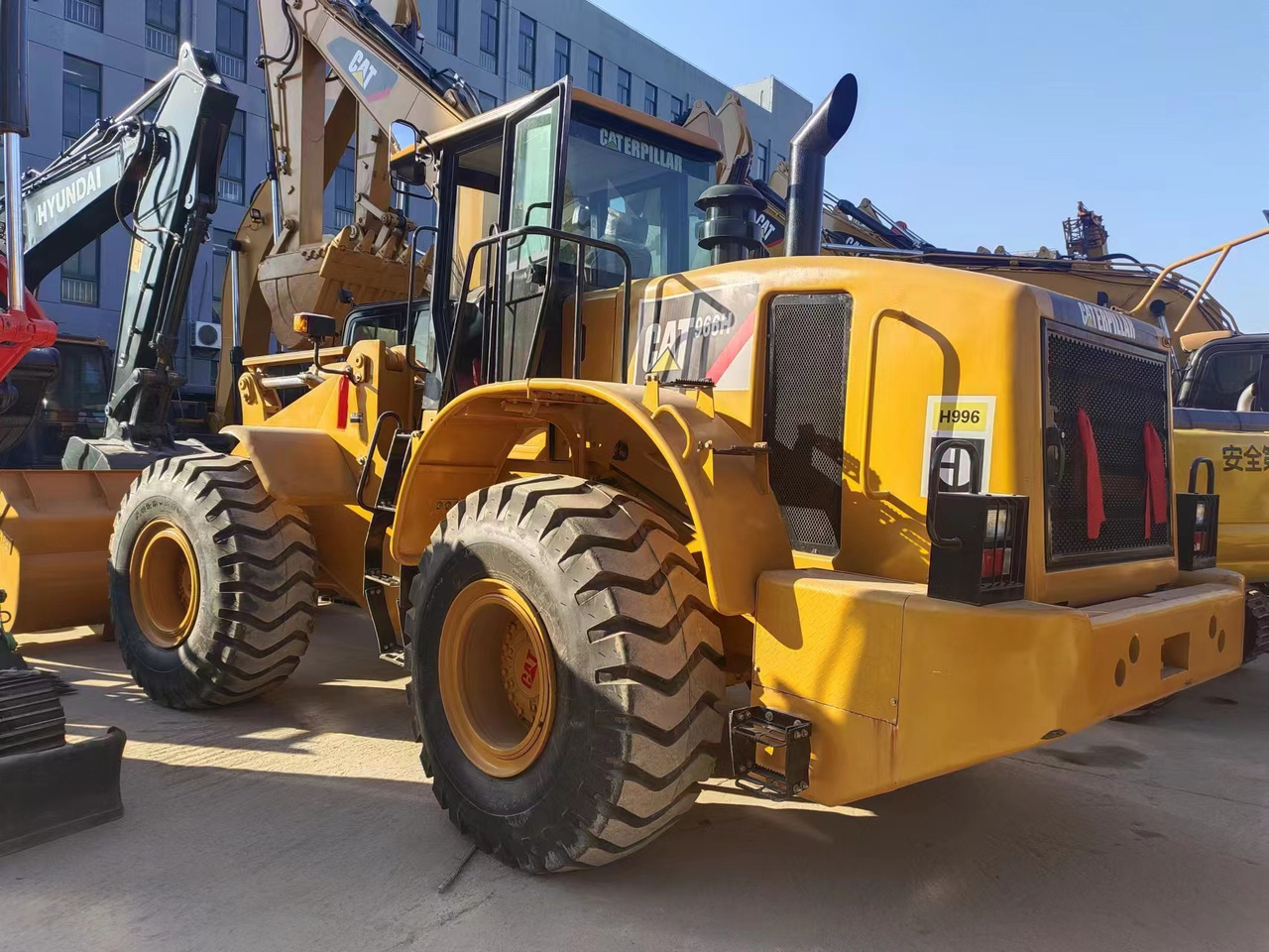 CATERPILLAR 966H CAT - Натоварувач на тркала: слика 1 CATERPILLAR 966H CAT - Натоварувач на тркала: слика 1