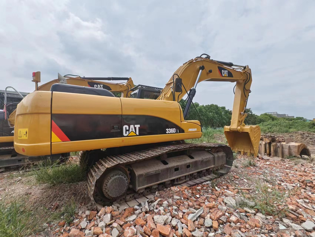 CATERPILLAR CAT 336D2L 336D - Багер гасеничар: слика 1 CATERPILLAR CAT 336D2L 336D - Багер гасеничар: слика 1