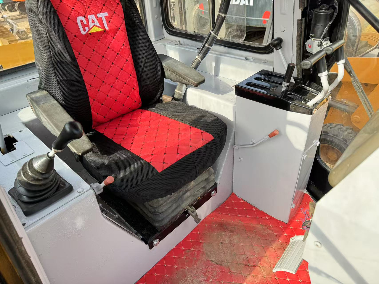 CATERPILLAR D6G2 - Булдожер: слика 5 CATERPILLAR D6G2 - Булдожер: слика 5