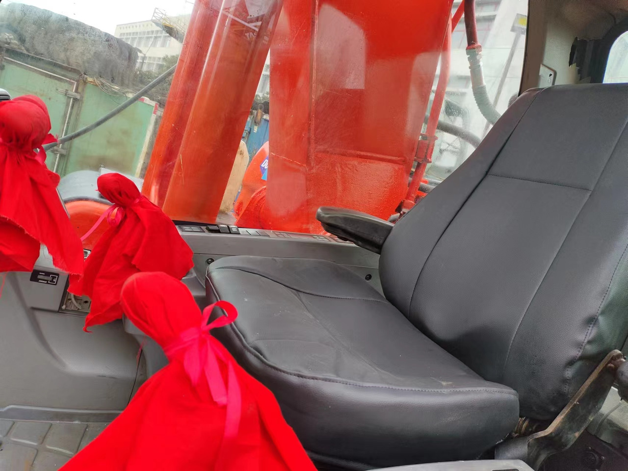 DOOSAN DX225LCA - Багер гасеничар: слика 4 DOOSAN DX225LCA - Багер гасеничар: слика 4