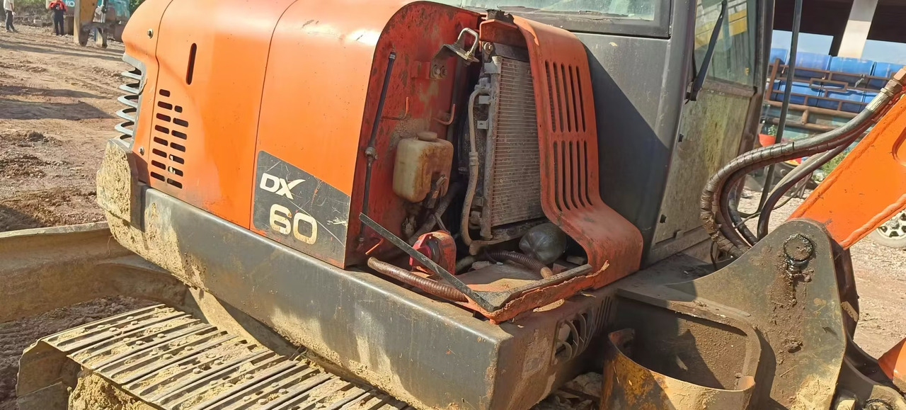 DOOSAN dx60 - Мини багер: слика 4 DOOSAN dx60 - Мини багер: слика 4
