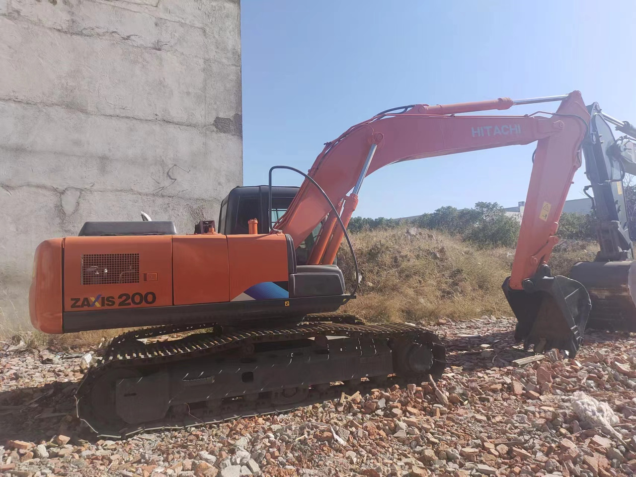 HITACHI ZX200 - Багер гасеничар: слика 1 HITACHI ZX200 - Багер гасеничар: слика 1