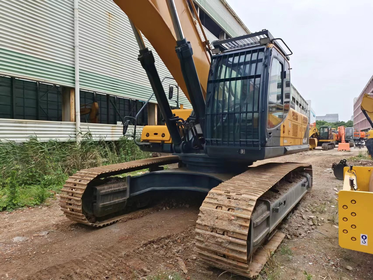 HYUNDAI R485LC9VS R485 - Багер гасеничар: слика 2 HYUNDAI R485LC9VS R485 - Багер гасеничар: слика 2