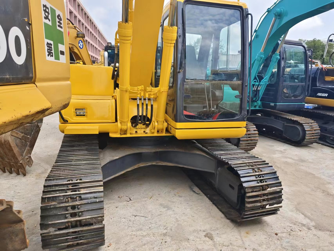 KOMATSU PC120-6 - Багер гасеничар: слика 4 KOMATSU PC120-6 - Багер гасеничар: слика 4