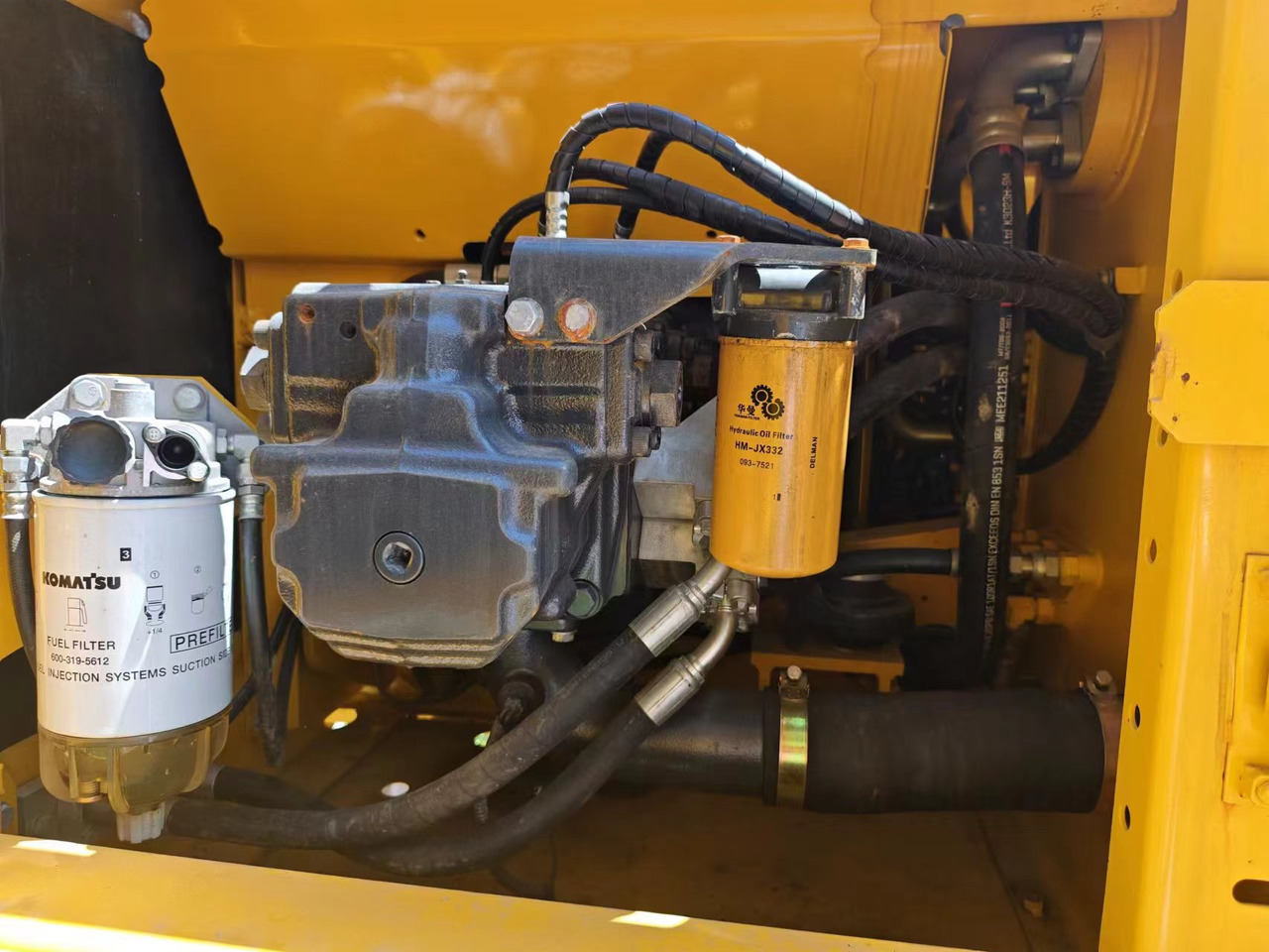 Нов Багер гасеничар KOMATSU PC200-8N1 surplus Japan PC55 PC60-7 PC200-7 PC200-8: слика 6