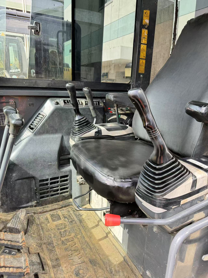 KOMATSU PC56 - Мини багер: слика 4 KOMATSU PC56 - Мини багер: слика 4