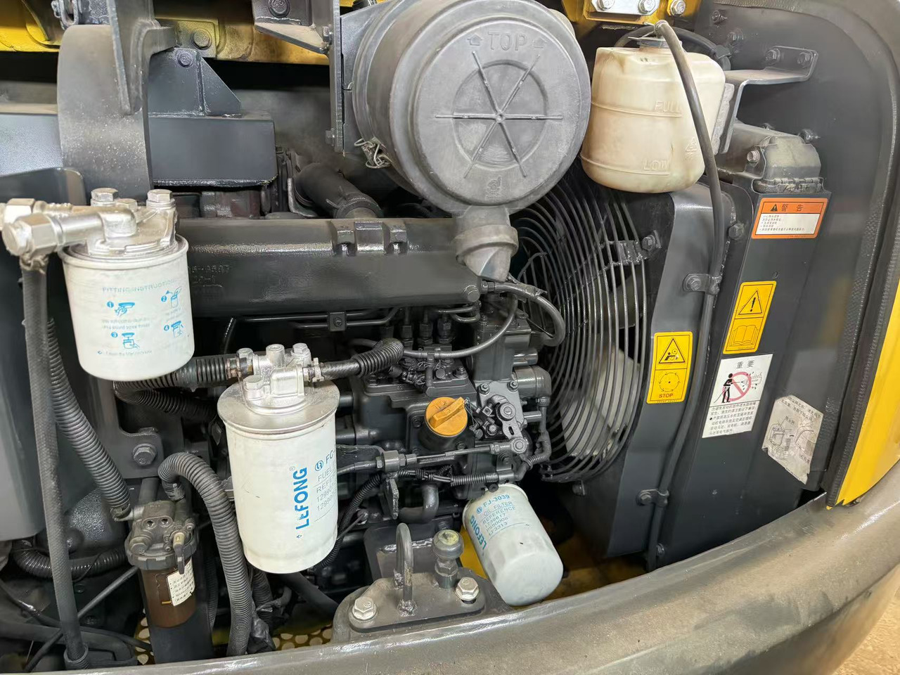 KOMATSU PC58 PC35 PC45 PC55 PC56 PC60 - Мини багер: слика 4 KOMATSU PC58 PC35 PC45 PC55 PC56 PC60 - Мини багер: слика 4