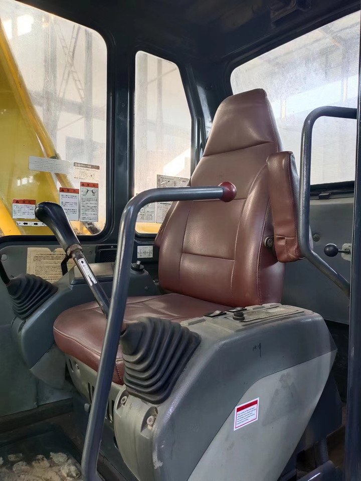 KOMATSU PC60-7 - Багер гасеничар: слика 4 KOMATSU PC60-7 - Багер гасеничар: слика 4