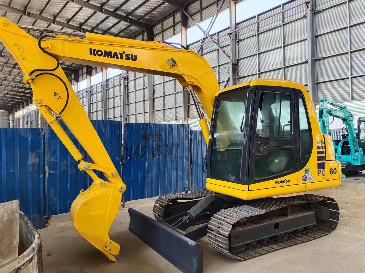 KOMATSU PC60-7 - Багер гасеничар: слика 1 KOMATSU PC60-7 - Багер гасеничар: слика 1