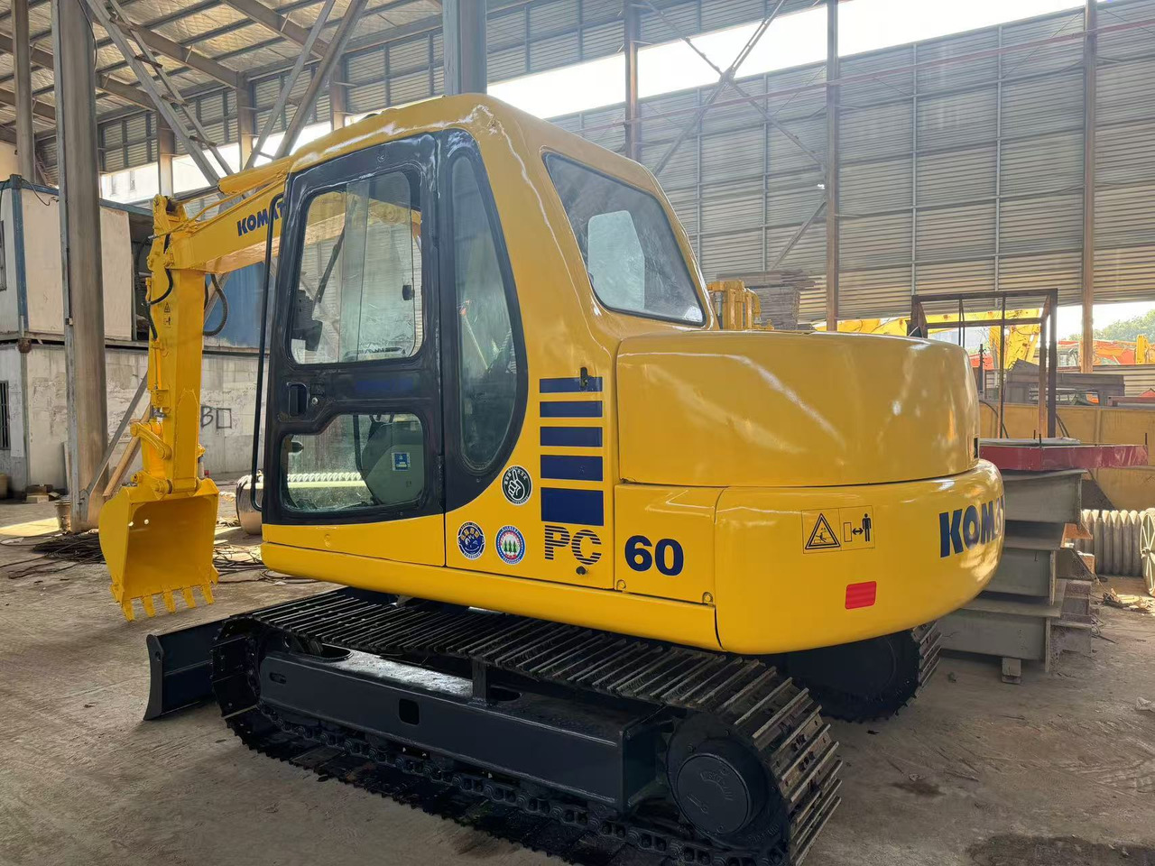 KOMATSU PC60-7 - Мини багер: слика 2 KOMATSU PC60-7 - Мини багер: слика 2