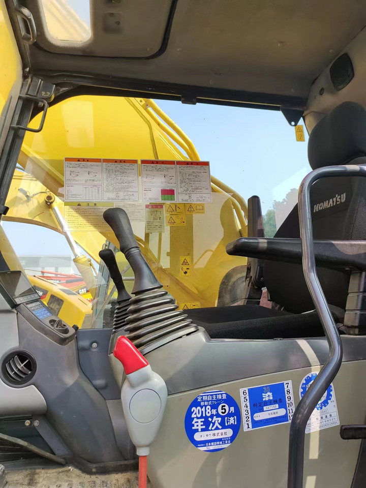 KOMATSU pc450-8 - Багер гасеничар: слика 2 KOMATSU pc450-8 - Багер гасеничар: слика 2