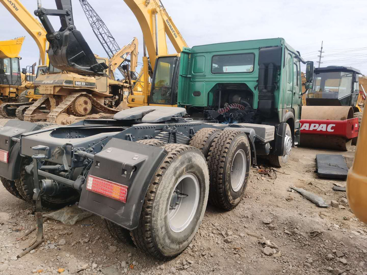 HOWO truck - Камион влекач: слика 4 HOWO truck - Камион влекач: слика 4