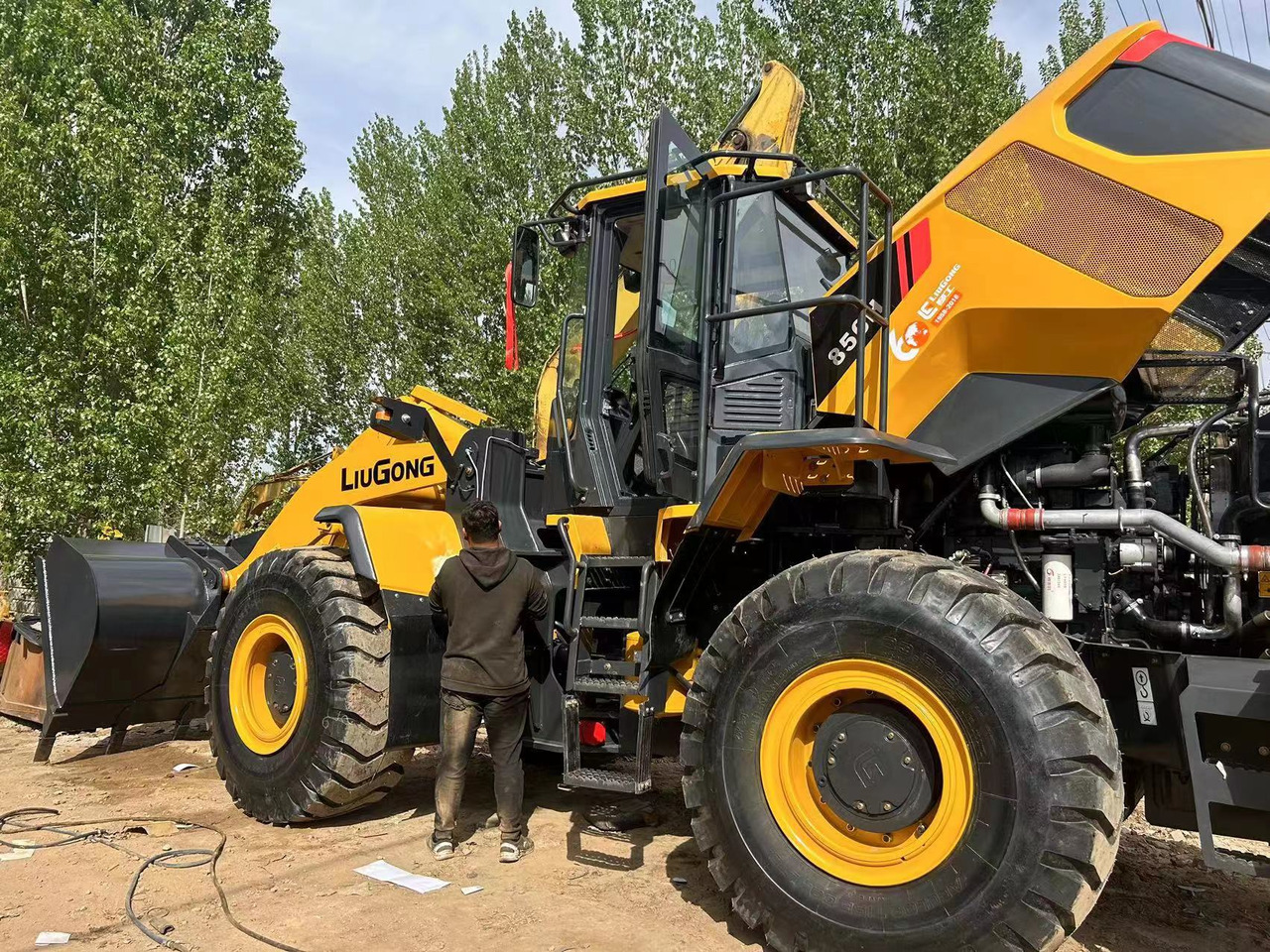 Нов Натоварувач на тркала LIUGONG 856H: слика 10