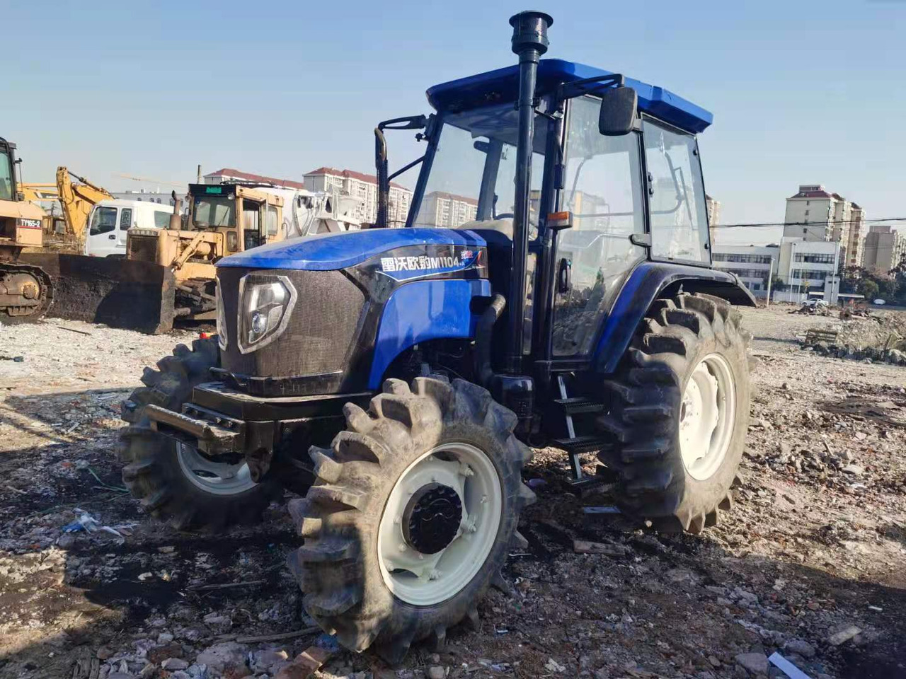 LOVOL M1104 - Трактор: слика 1 LOVOL M1104 - Трактор: слика 1