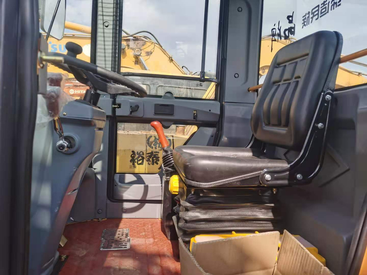 LUGONG L928 - Натоварувач на тркала: слика 4 LUGONG L928 - Натоварувач на тркала: слика 4