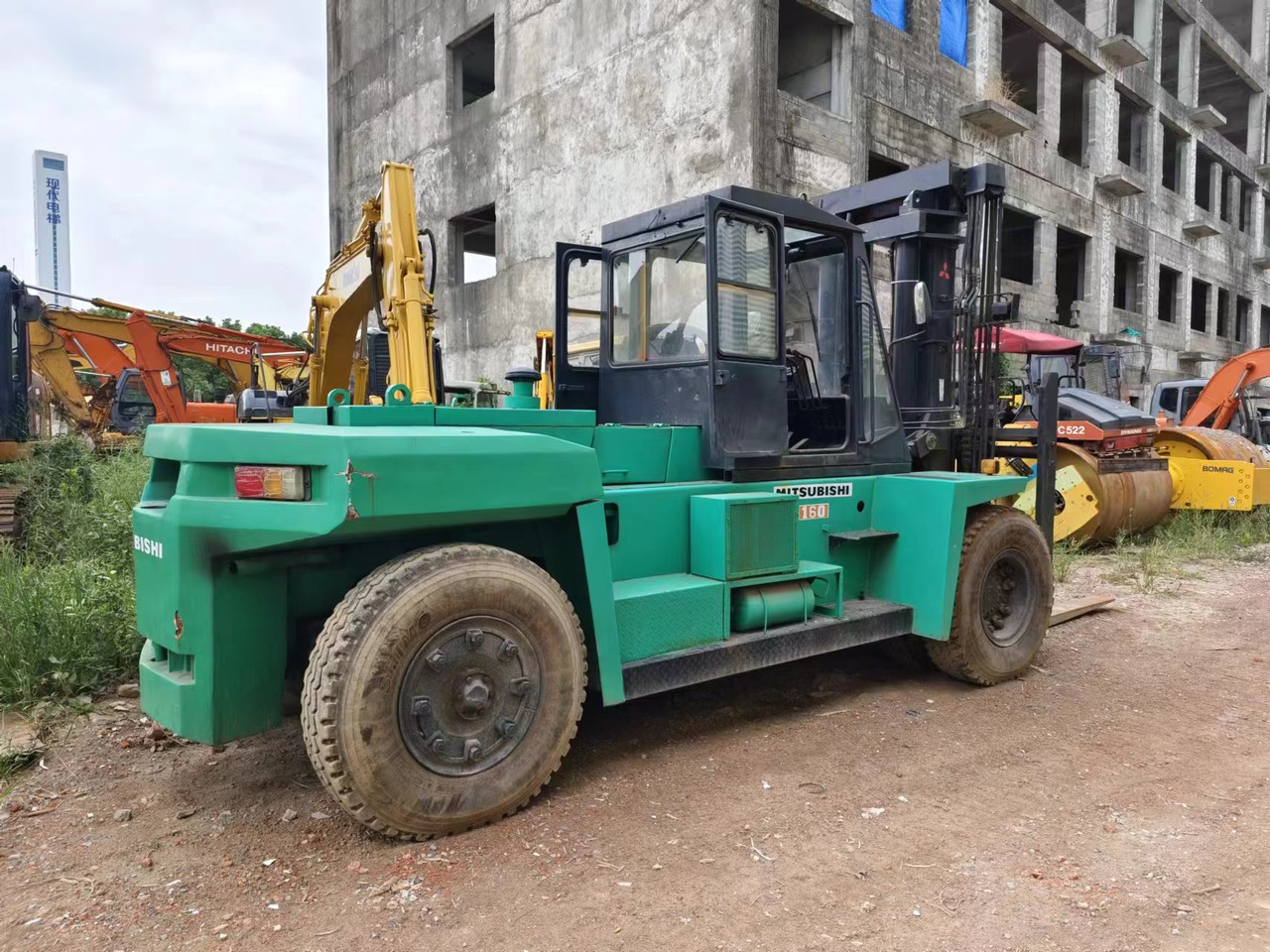 MITSUBISHI 16ton diesel forklift Japan made - Дизел вилушкар: слика 4 MITSUBISHI 16ton diesel forklift Japan made - Дизел вилушкар: слика 4