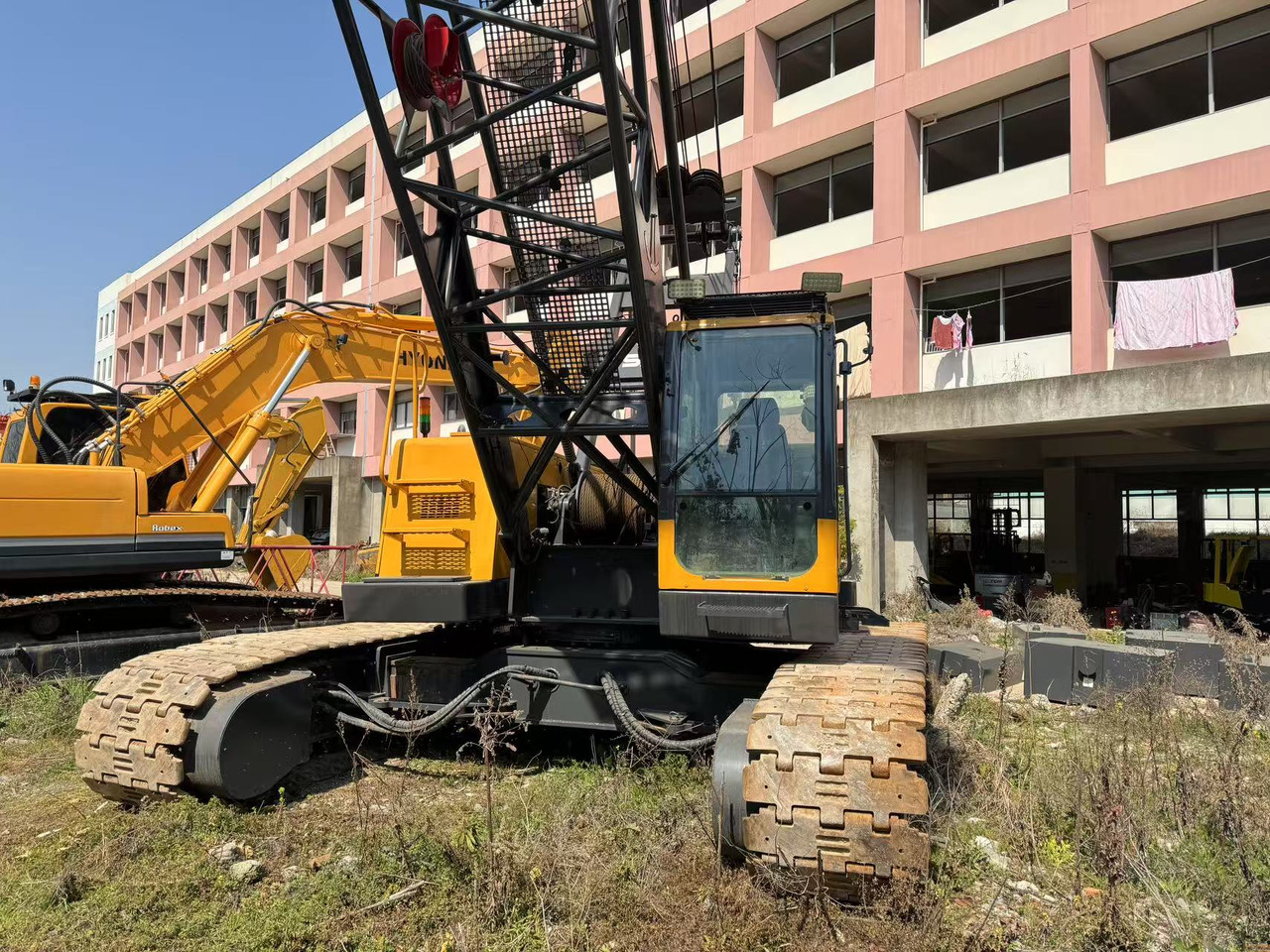 SANY scc550c - Кран со гасеници: слика 2 SANY scc550c - Кран со гасеници: слика 2