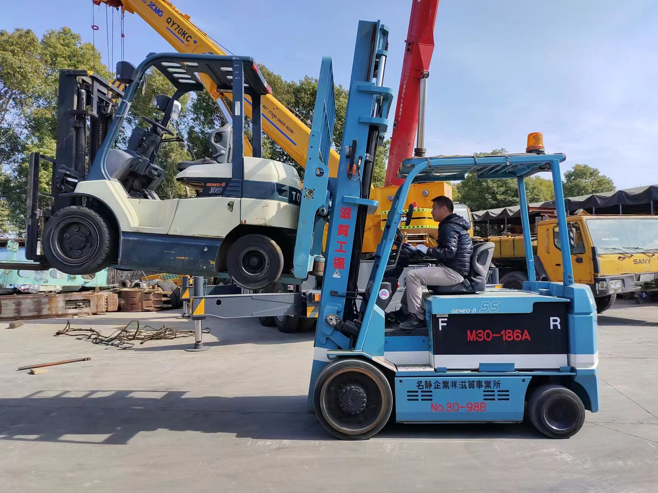 TOYOTA 7FBCU55 electric forklift from Japan original - Електричен вилушкар: слика 3 TOYOTA 7FBCU55 electric forklift from Japan original - Електричен вилушкар: слика 3