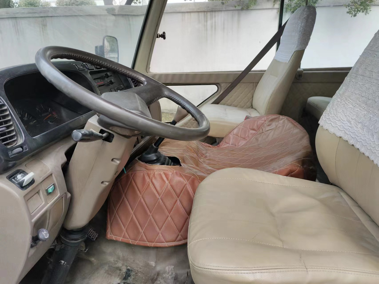 TOYOTA coaster - Минибус, Патничко комбе: слика 5 TOYOTA coaster - Минибус, Патничко комбе: слика 5