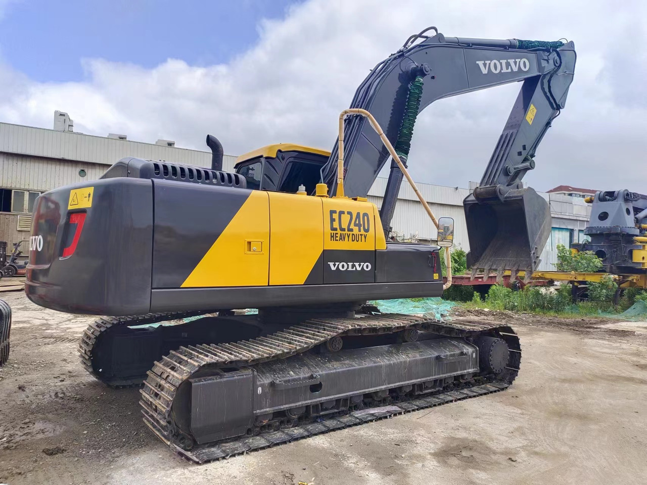 VOLVO EC240 - Багер гасеничар: слика 2 VOLVO EC240 - Багер гасеничар: слика 2