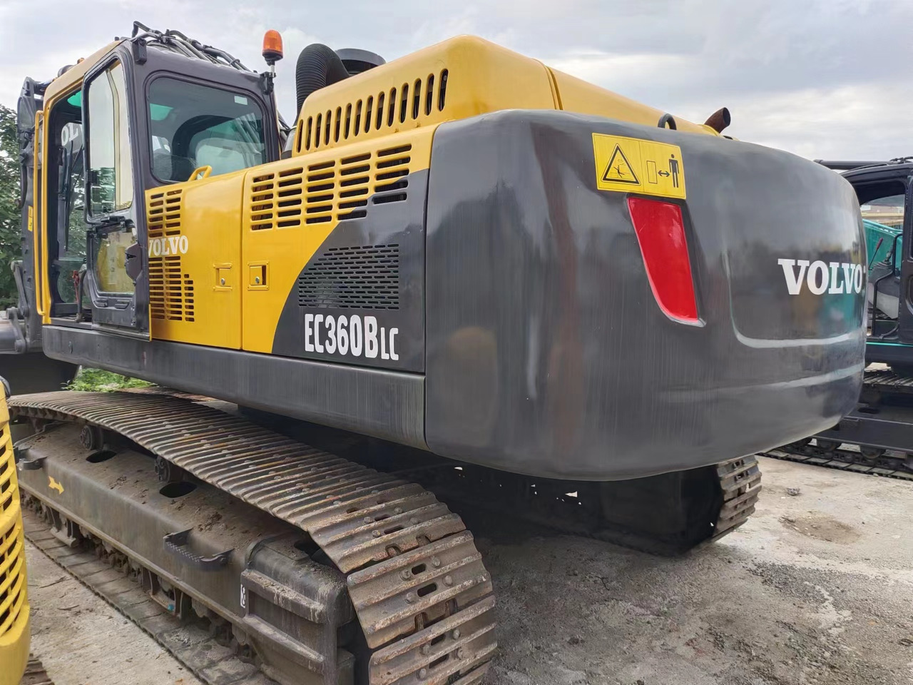 Багер гасеничар VOLVO EC360: слика 7