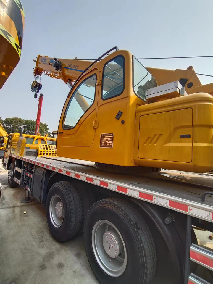 XCMG QY25K - Мобилен кран: слика 4 XCMG QY25K - Мобилен кран: слика 4