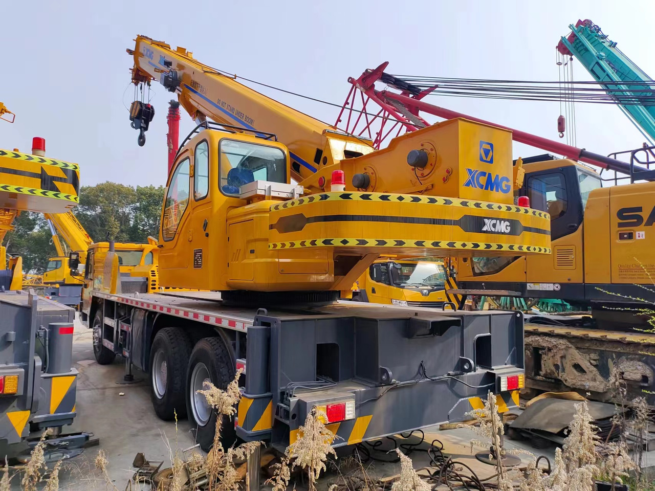 XCMG QY25K - Мобилен кран: слика 1 XCMG QY25K - Мобилен кран: слика 1