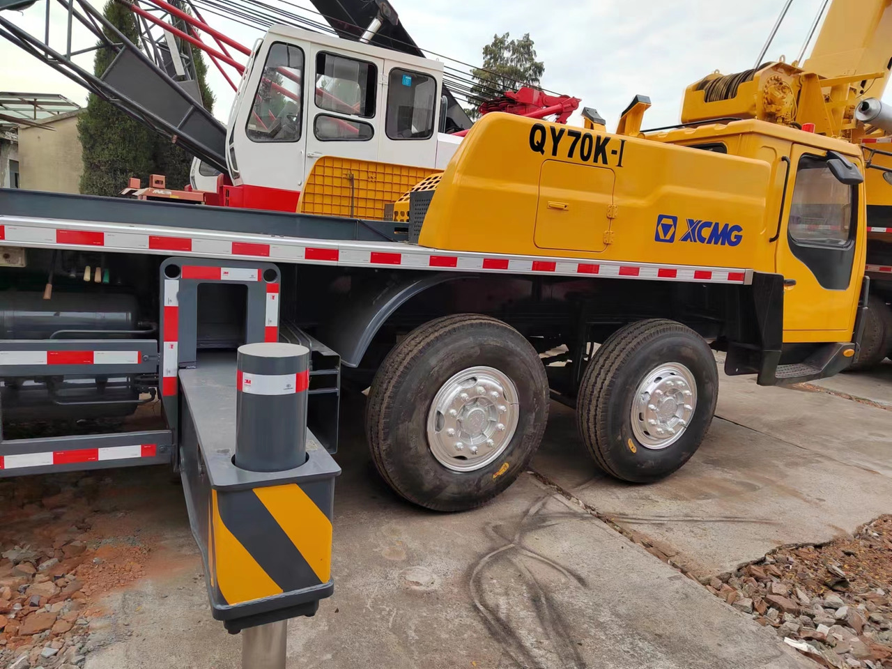 XCMG QY70K good condition QY25K QY50K QY100K QY130K China brand mobile crane - Мобилен кран: слика 5 XCMG QY70K good condition QY25K QY50K QY100K QY130K China brand mobile crane - Мобилен кран: слика 5