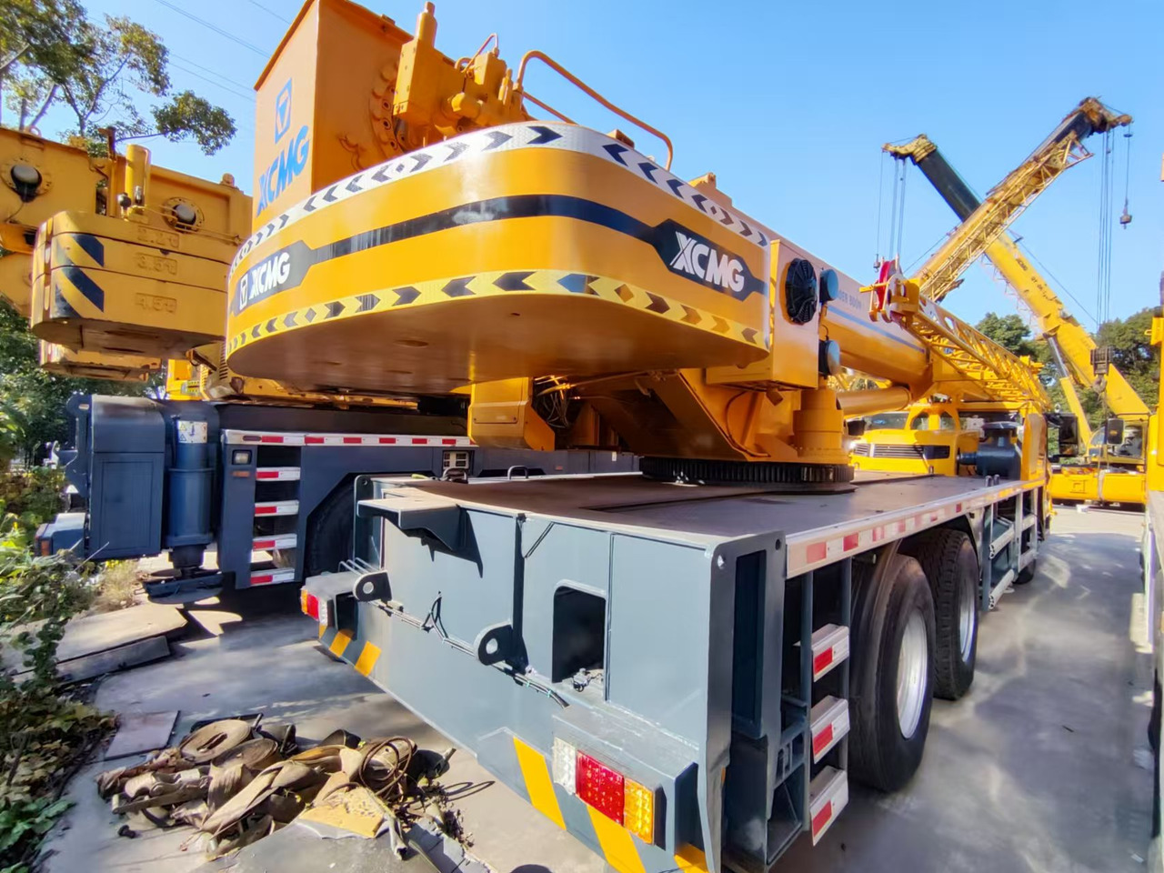 XCMG XCT25 mobile crane 25tons China made - Мобилен кран: слика 2 XCMG XCT25 mobile crane 25tons China made - Мобилен кран: слика 2