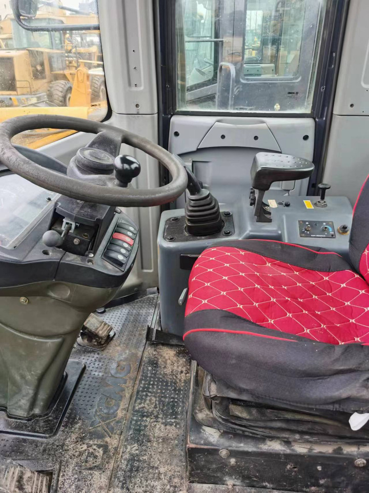 XCMG ZL50GN - Натоварувач на тркала: слика 4 XCMG ZL50GN - Натоварувач на тркала: слика 4