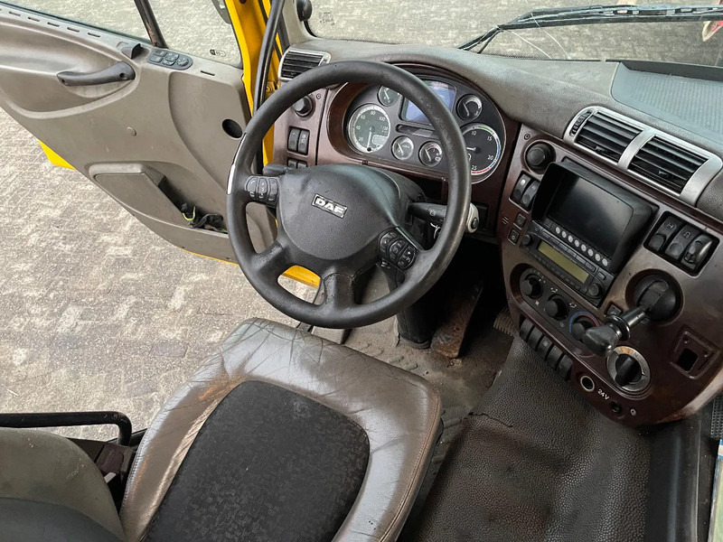 Камион влекач DAF CF 85.410 Tractor unit: слика 12