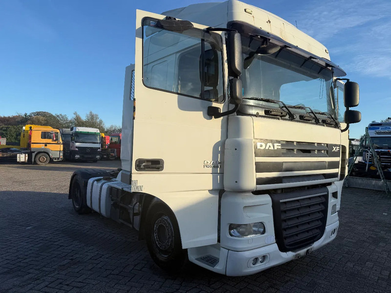 DAF XF 105.460 Tractor unit - Камион влекач: слика 1 DAF XF 105.460 Tractor unit - Камион влекач: слика 1