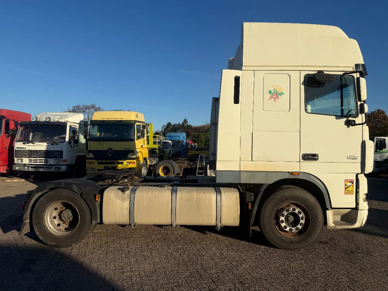 DAF XF 95.430 Tractor Unit - Камион влекач: слика 4 DAF XF 95.430 Tractor Unit - Камион влекач: слика 4