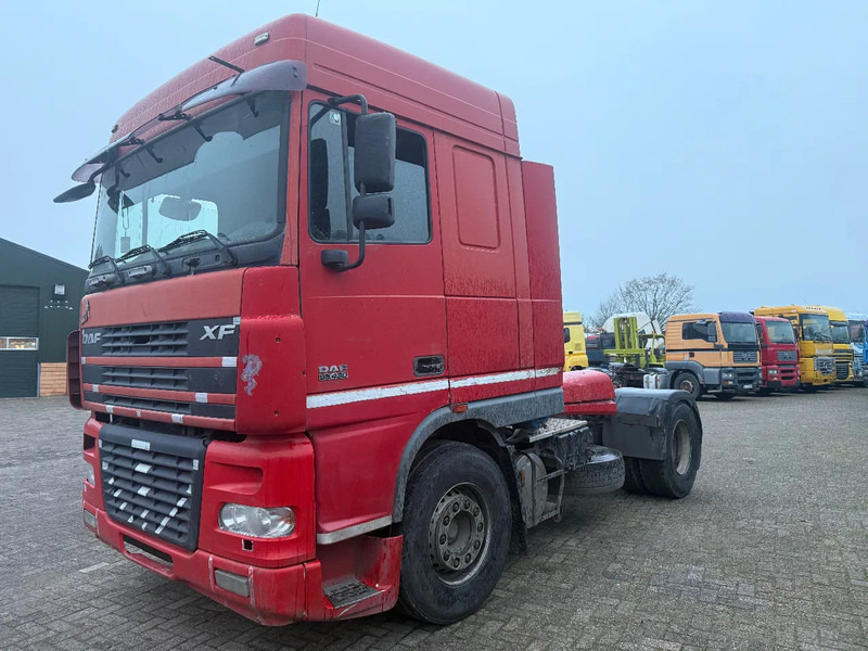 DAF XF 95.430 Tractor Unit - Камион влекач: слика 3 DAF XF 95.430 Tractor Unit - Камион влекач: слика 3