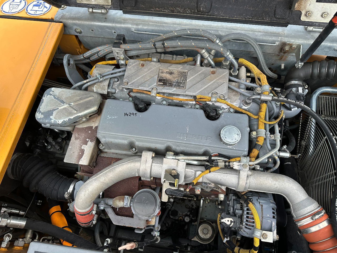 Багер на тркала Liebherr A914: слика 23