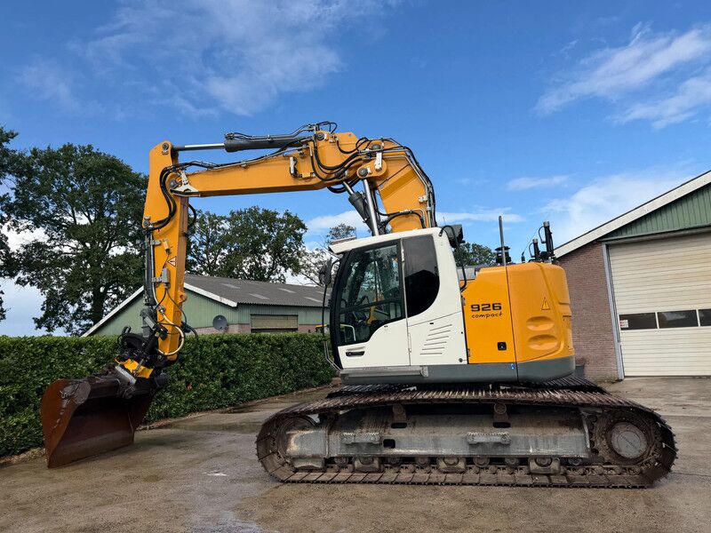 Liebherr R926 R926 compact GPS - Багер гасеничар: слика 1 Liebherr R926 R926 compact GPS - Багер гасеничар: слика 1