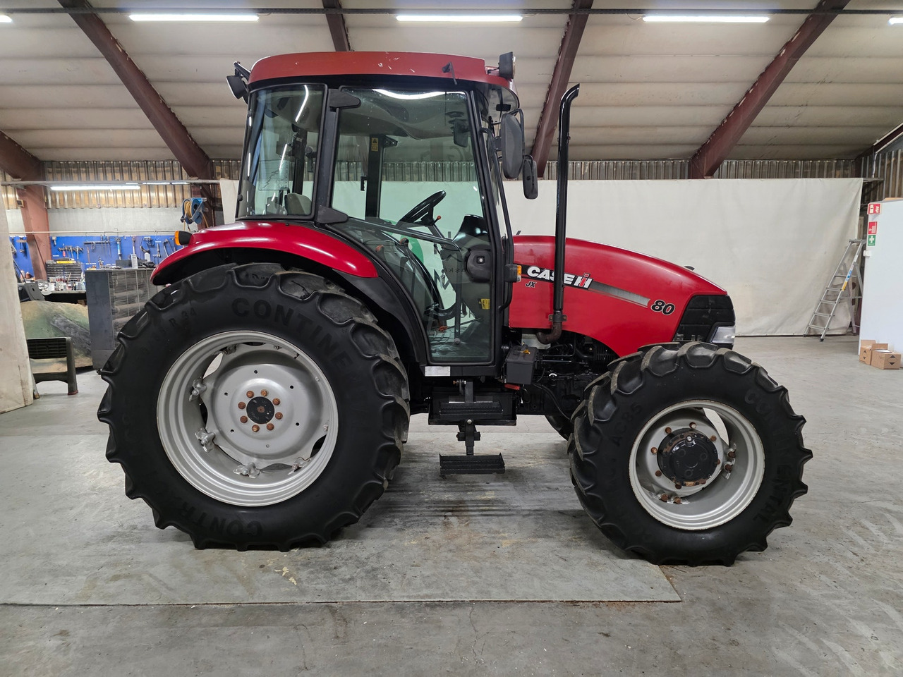 CASE IH JX80 - Трактор: слика 5 CASE IH JX80 - Трактор: слика 5