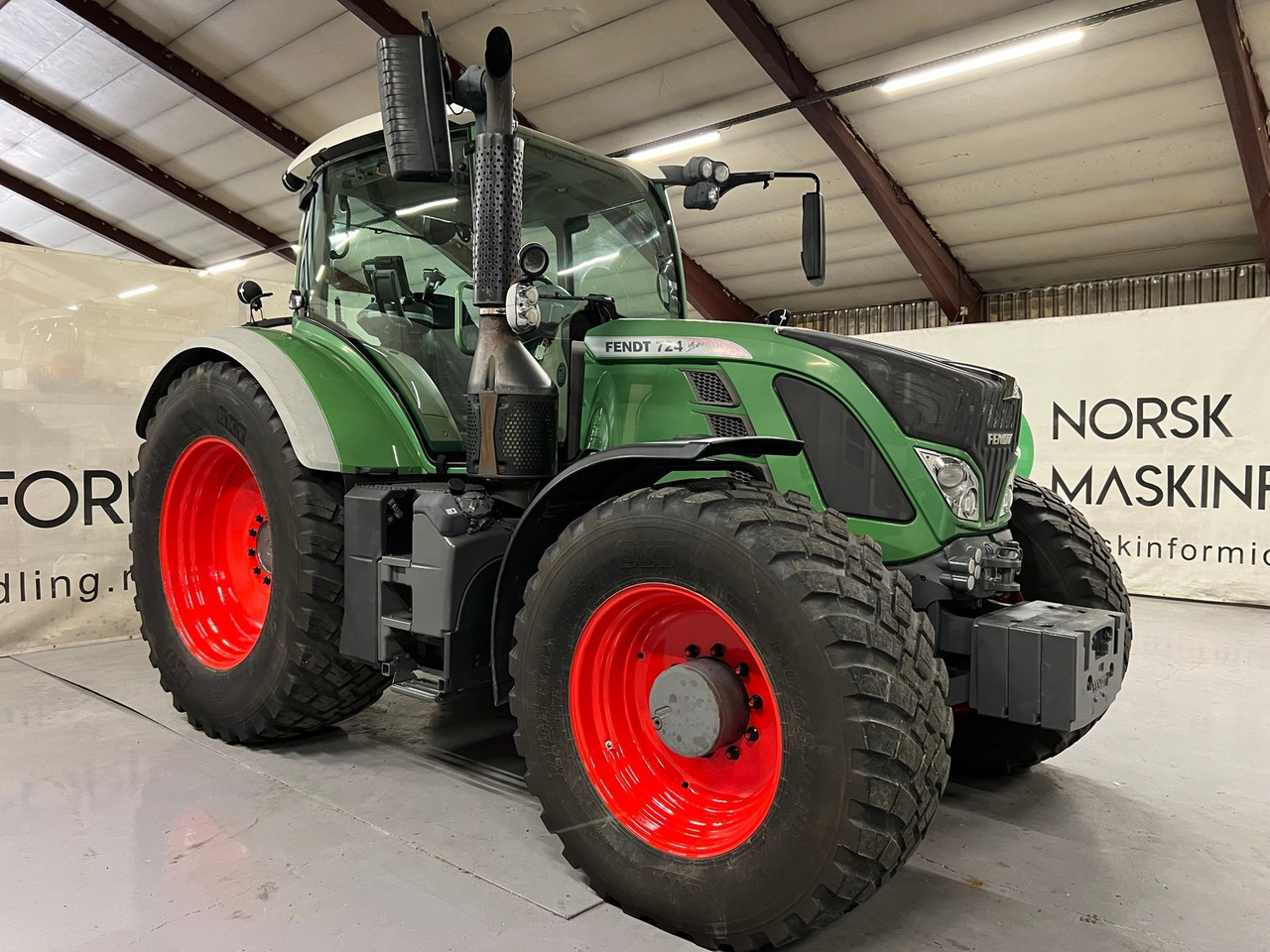 Fendt 724 Vario - Трактор: слика 5 Fendt 724 Vario - Трактор: слика 5